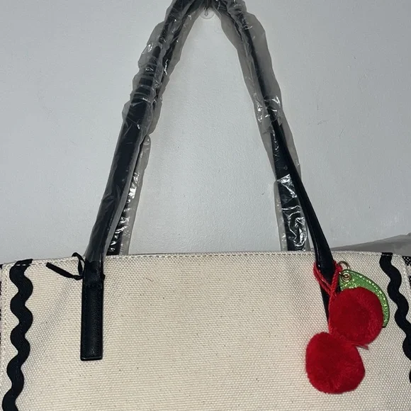 Juicy counture beach tote bag NWT